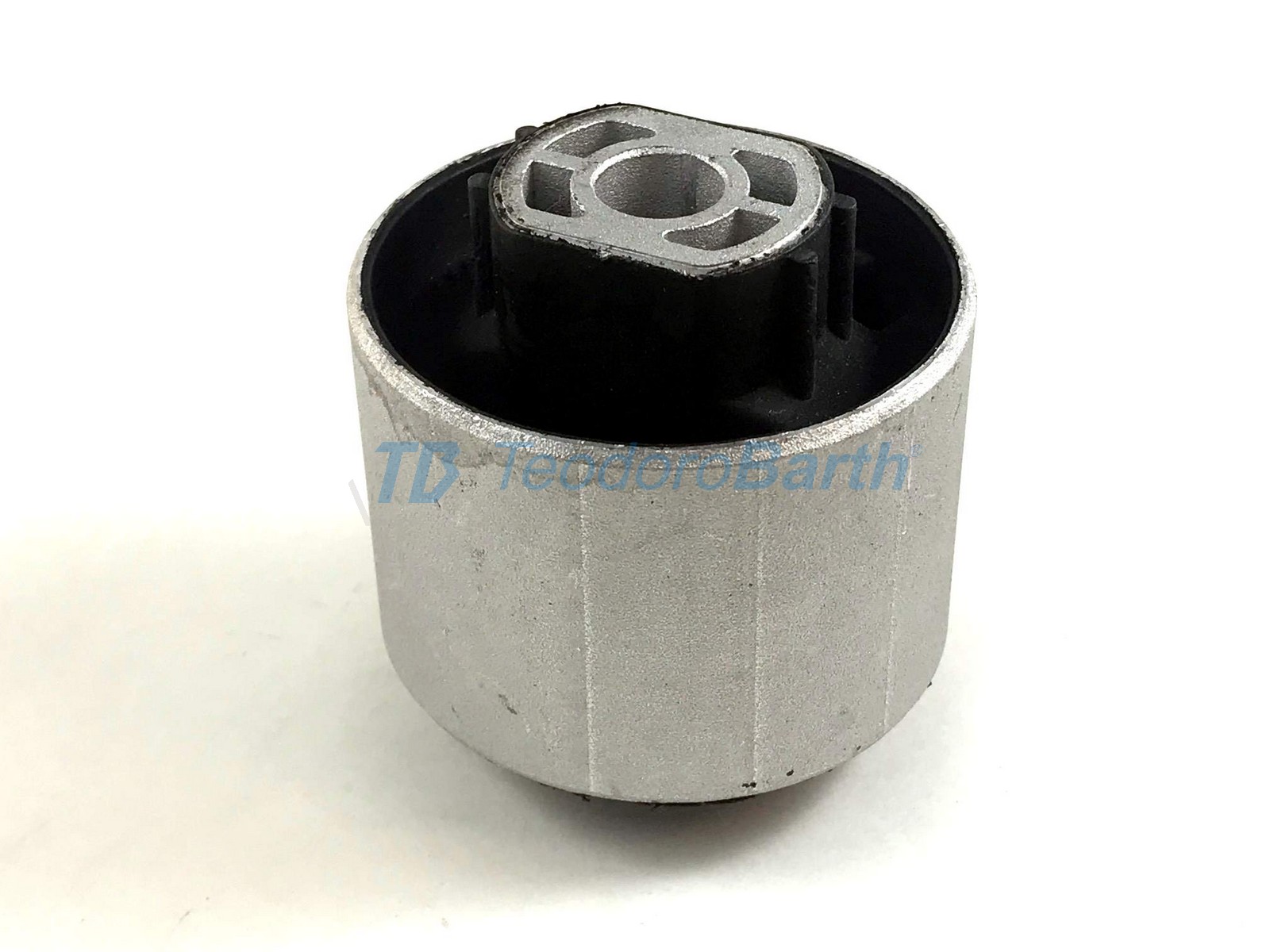 BUJEPORTAMAZATRASERAPARTEDELANTERAVWVENTO